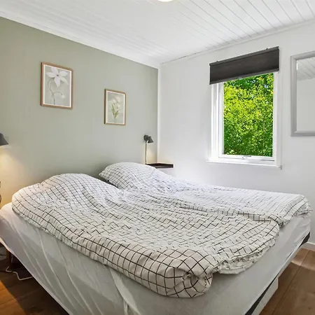 Hejne - 29km From The Sea By Interhome Feriehus *